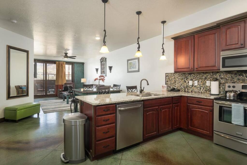 Luxury Downtown Rental Moab Esterno foto